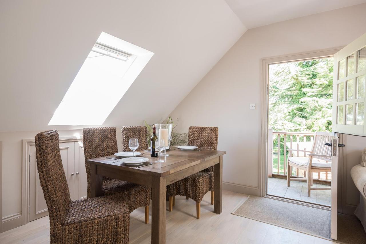 The Loft Apartment Calne Luaran gambar
